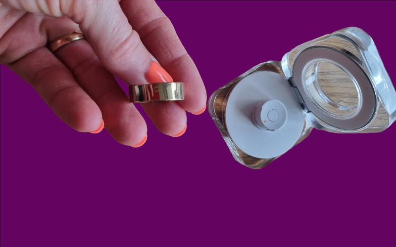 Samsung Galaxy Ring mit Ladecase
