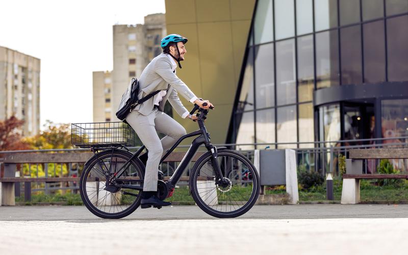 Gnstige E-Bikes 2026: 15 Modelle unter 3.000 Euro